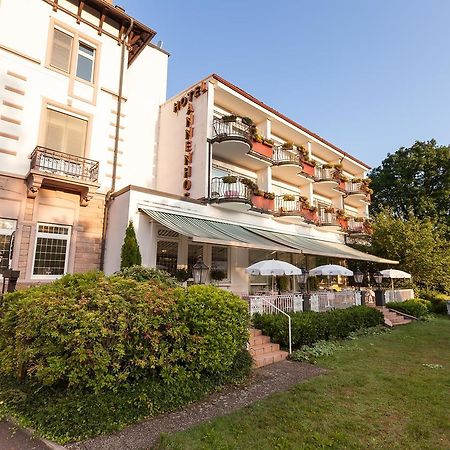 Hotel Tannenhof บาเดน-บาเดน ภายนอก รูปภาพ