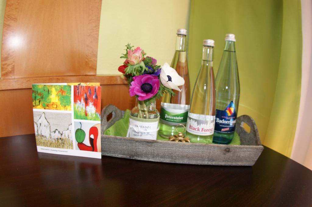 Hotel Tannenhof บาเดน-บาเดน ภายนอก รูปภาพ