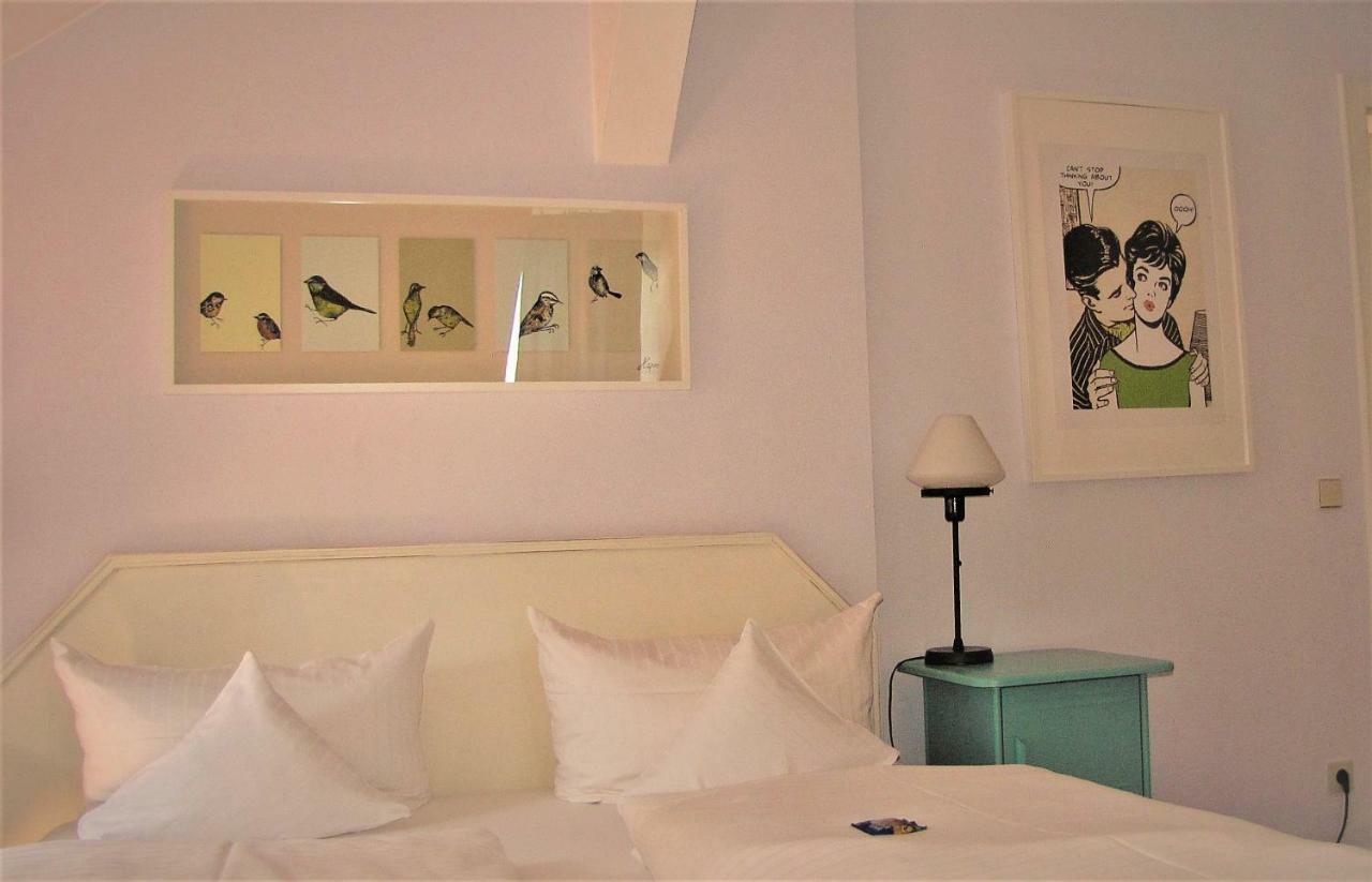 Hotel Tannenhof บาเดน-บาเดน ภายนอก รูปภาพ